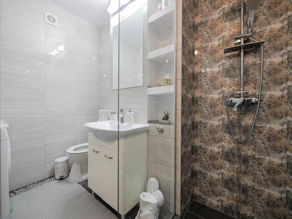 Luxury Ultracentral Curtea de Argeş 外观 照片
